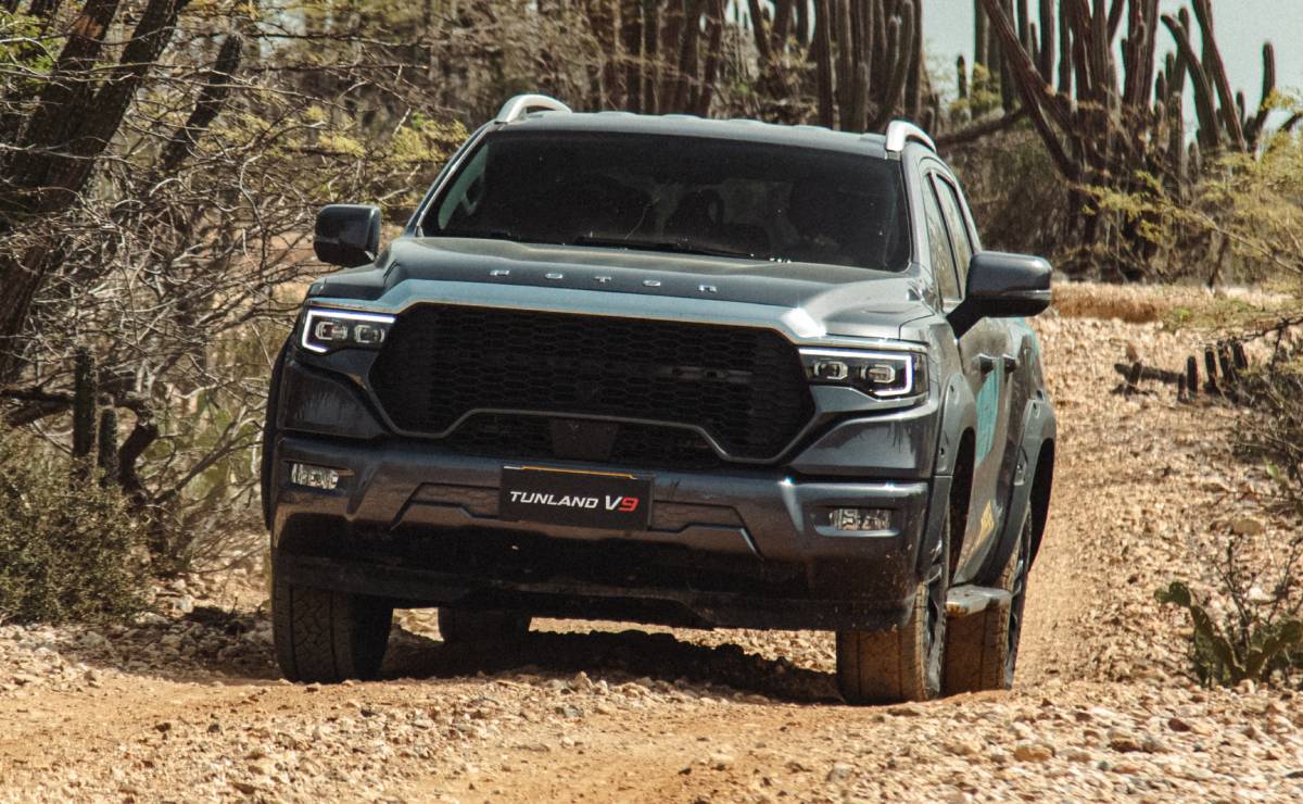 Pick up Foton Tunland V9 frente