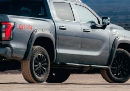 Pick up Foton Tunland V9 trasera