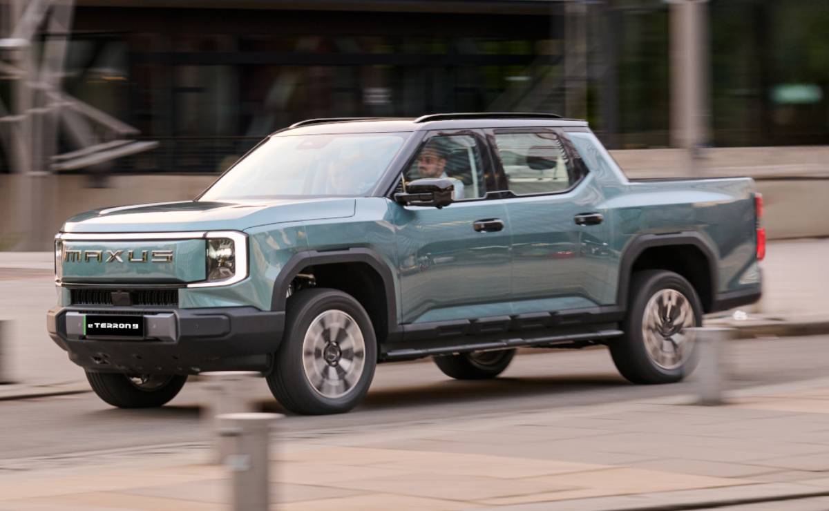 Pick up Maxus e Terron 9 accion 1