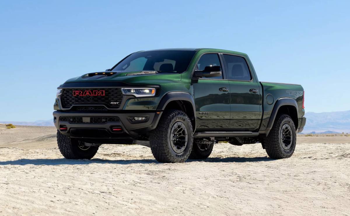 RAM 1500 SRT TRX frente