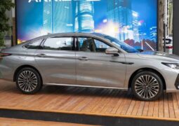 Sedan Chery Arrizo 8 perfil 1