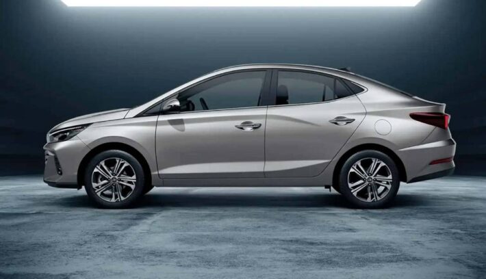 Sedan Hyundai HB20 sedan perfil