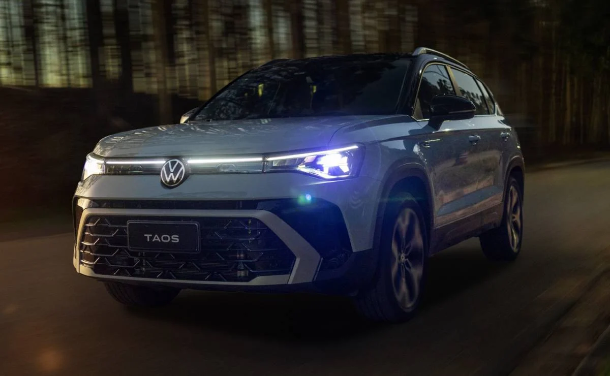Volkswagen Taos 2026 accion
