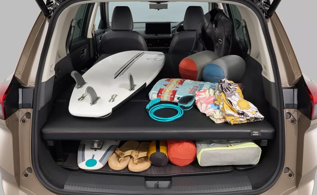 X Trail Rock Creek por dentro