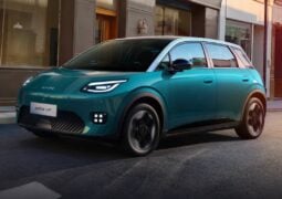 Auto electrico GAC AION UT accion