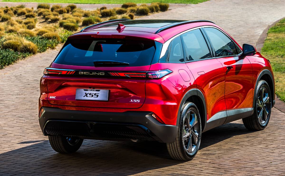 BAIC X55 II trasera