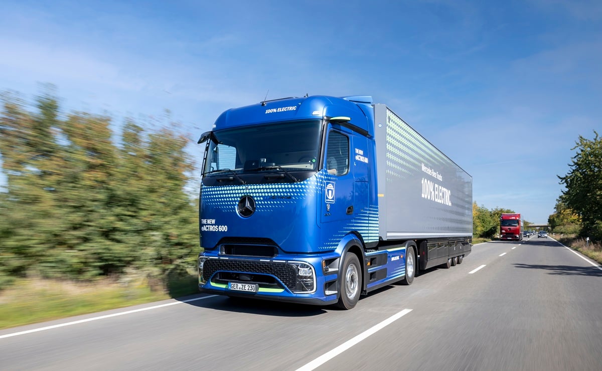 Un Mercedes-Benz: se cumplen 130 años del primer camión del mundo 5 Camion electrico de Mercedes
