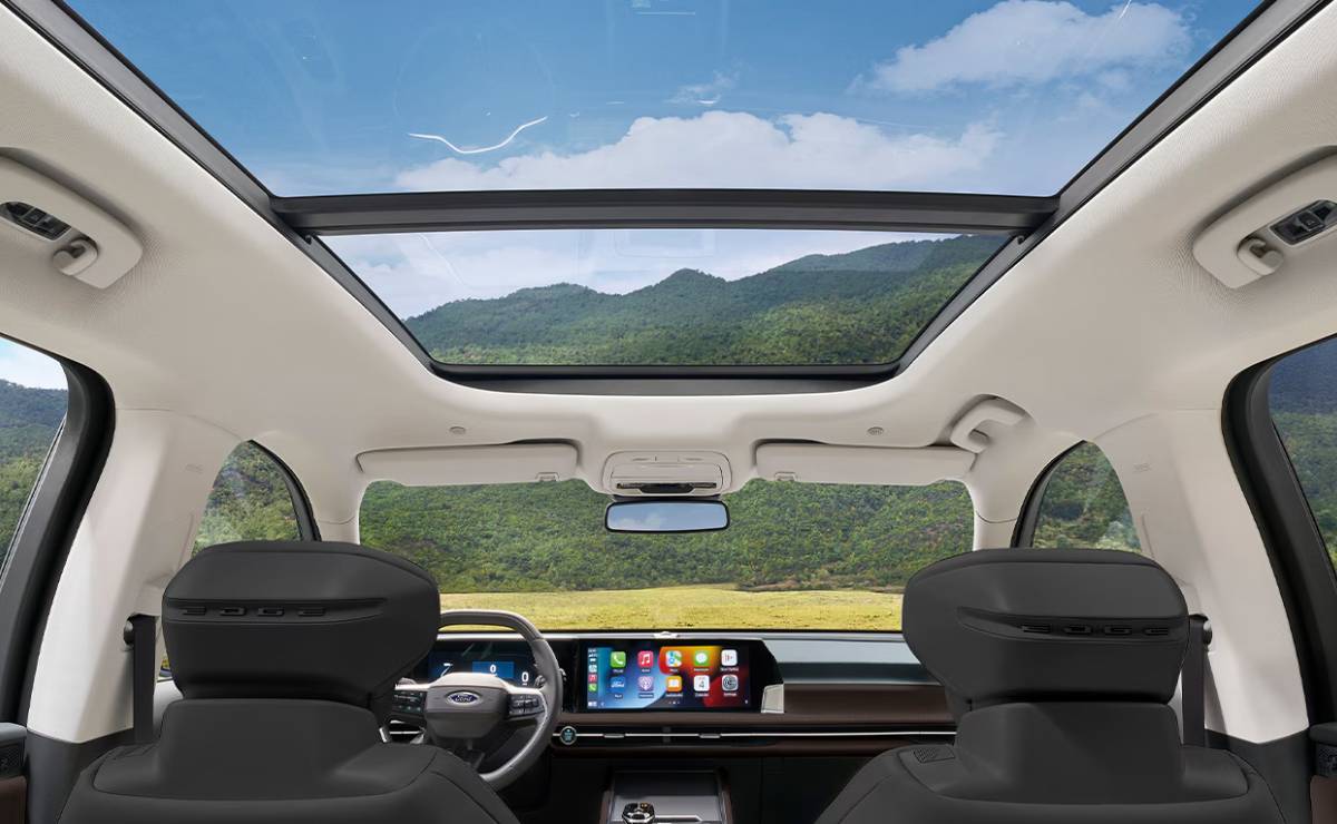 Ford Edge 2026 interior