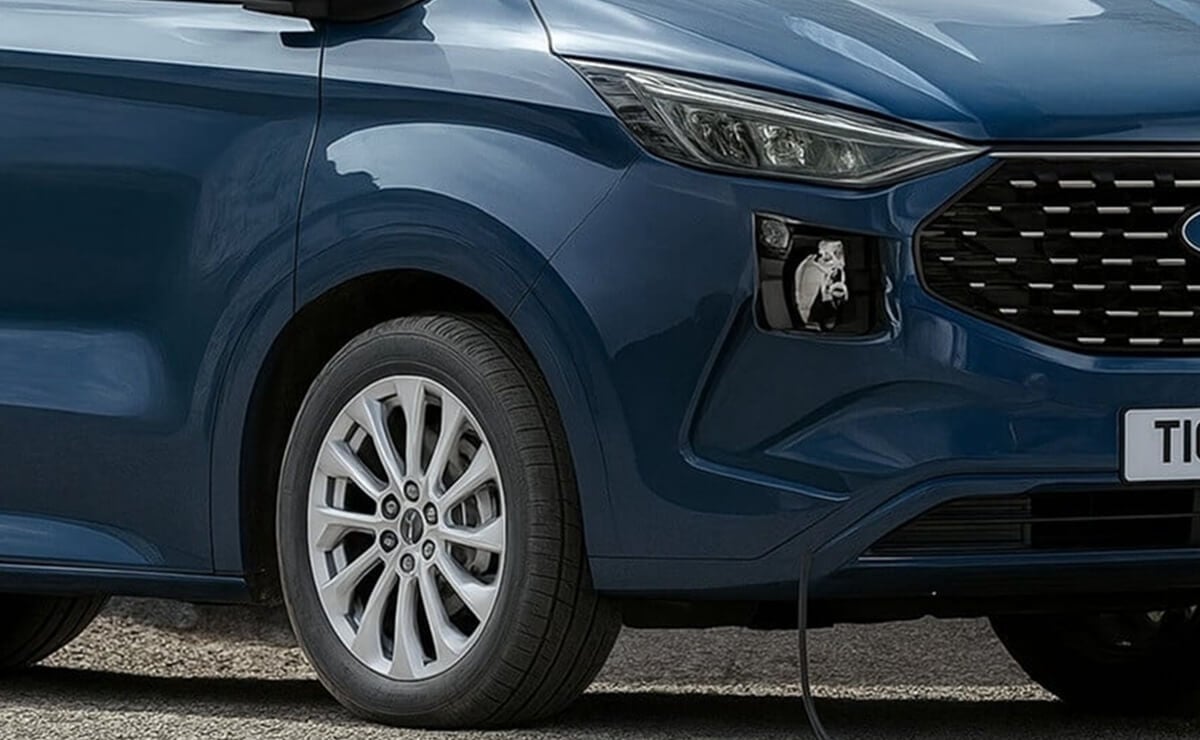 233 CV y muy buena relación precio-equipamiento: Ford renovó su furgoneta líder 1 La renovada Transit Custom Nugget y sus cambios