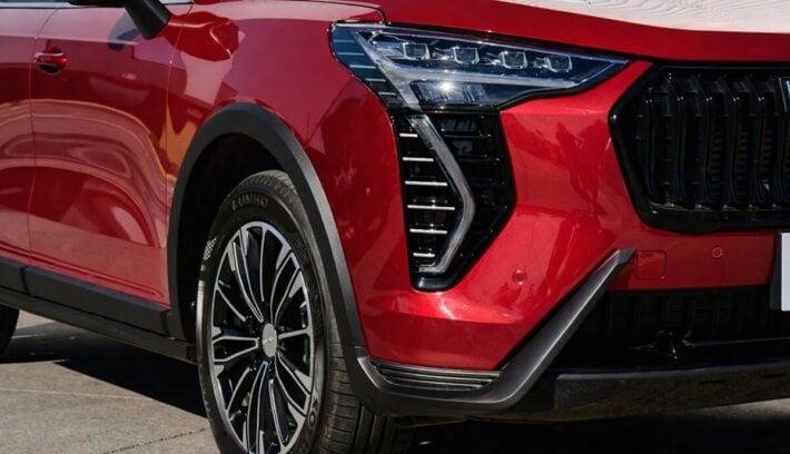 GWM HAVAL Jolion Active, el C-SUV que va por Corolla Cross