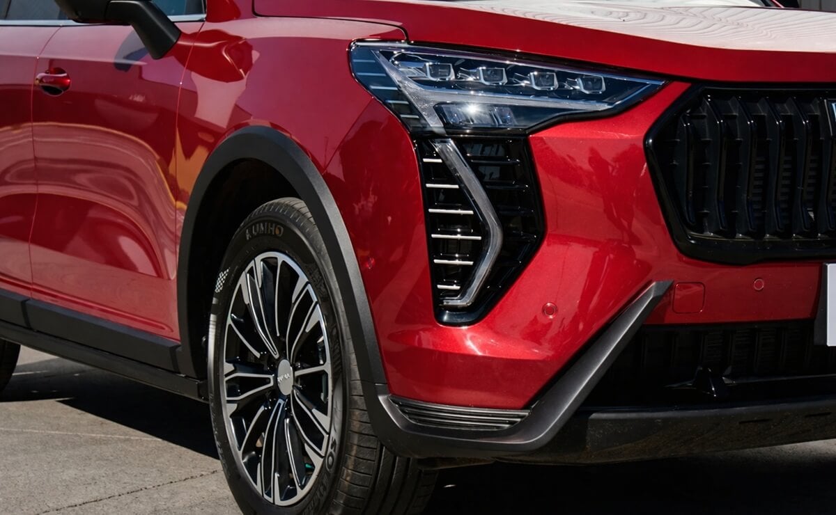 GWM HAVAL Jolion Active, el C-SUV que va por Corolla Cross