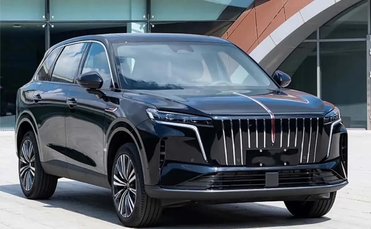 500 CV, 2327 km de autonomía y por 25000 dólares: el SUV socio de Volkswagen que bate récords 3 Hongqi Hs6 PHEV perfil