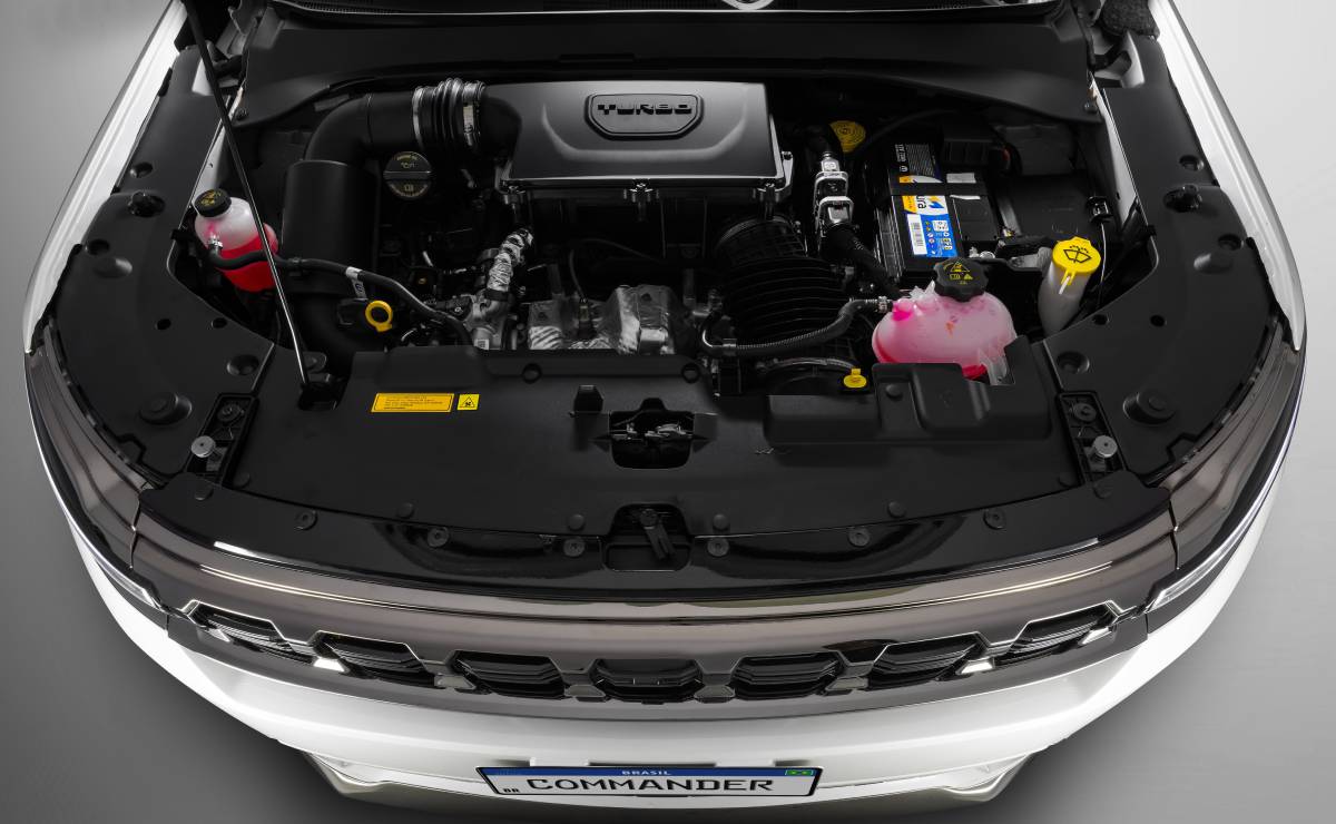 Jeep Commander Blackhawk 2026 motor