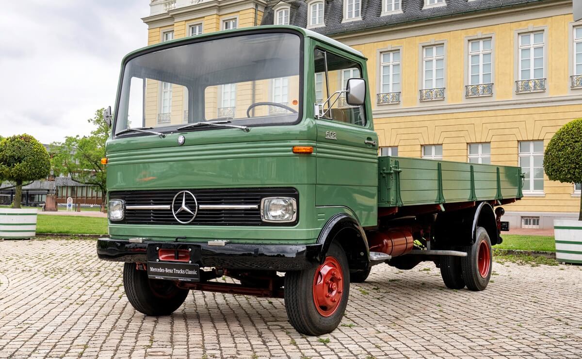 Un Mercedes-Benz: se cumplen 130 años del primer camión del mundo 4 Mercedes y su primer camion