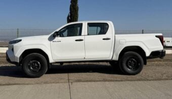 Nueva Toyota Hilux base perfil