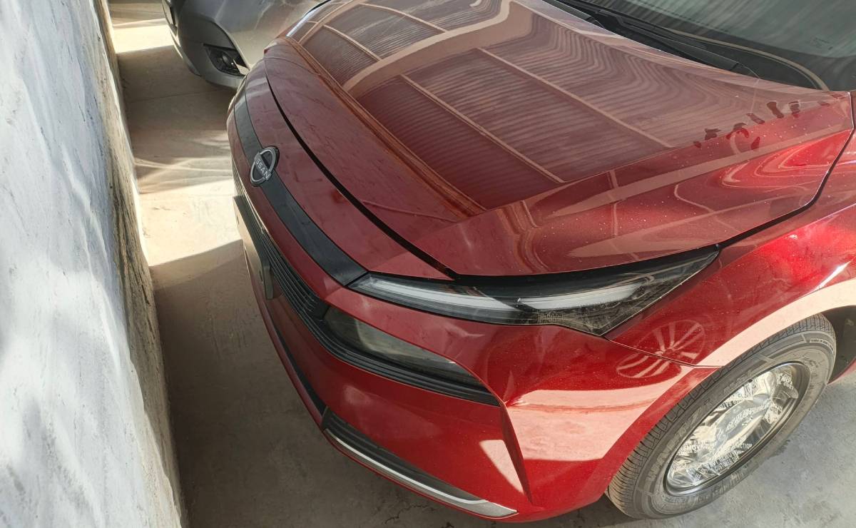 Se viene el nuevo Nissan Versa: cuáles son los cambios de la versión más barata del sedán 1 Nuevo Nissan Versa Sense frente