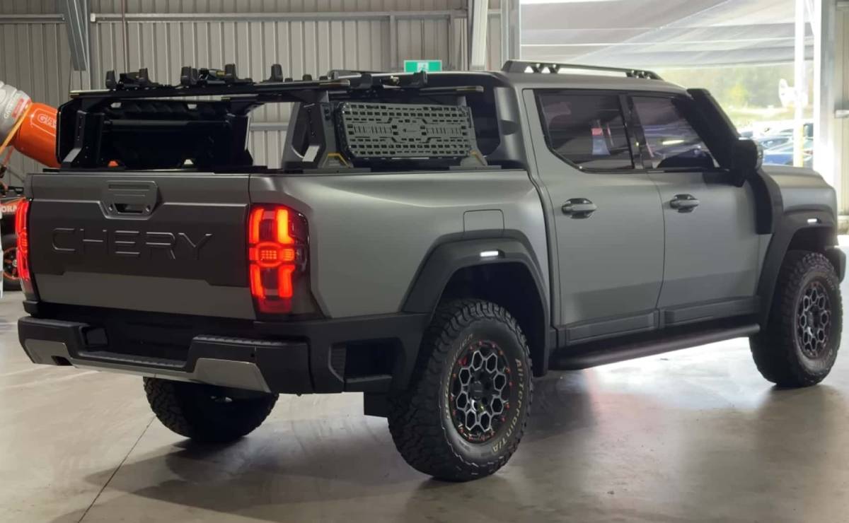 Así es la nueva pick up híbrida enchufable con motor diésel que puede incomodar a la BYD Shark 5 Pick up Chery KP31 trasera 1