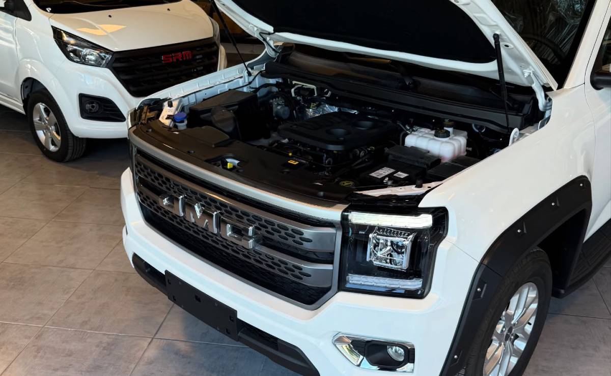 Pick up JMC Grand Avenue motor 1