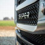 Increíble Subasta: Un Camión Scania V8 con Historia Militar se Vende por Menos de 2000 Dólares