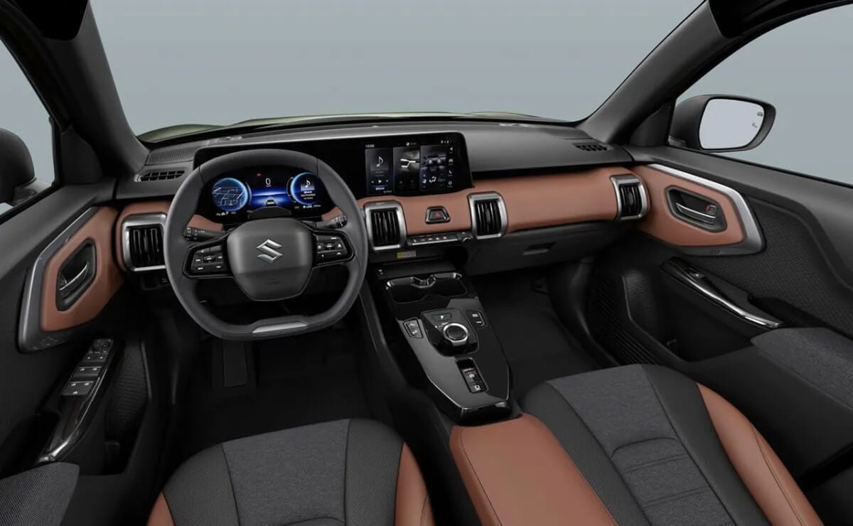 Suzuki e Vitara interior