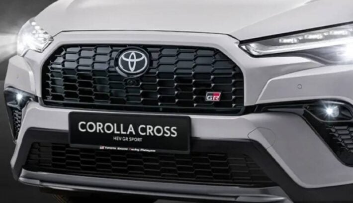 Toyota Corolla Cross GR Sport 2026 teaser