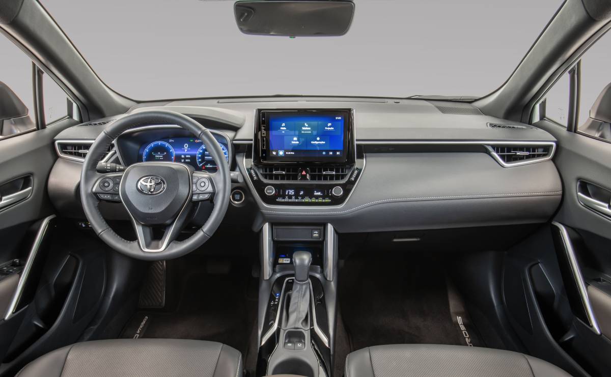 Toyota Corolla Cross interior