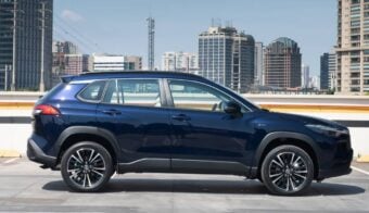 Toyota Corolla Cross precios febrero