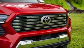 Toyota Tacoma trompa