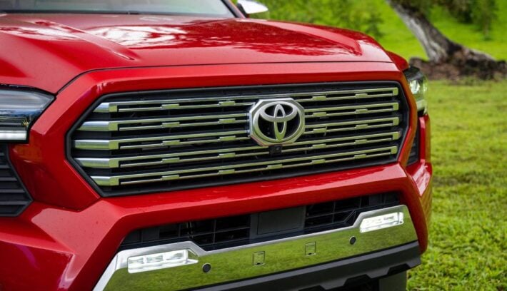 Toyota Tacoma trompa