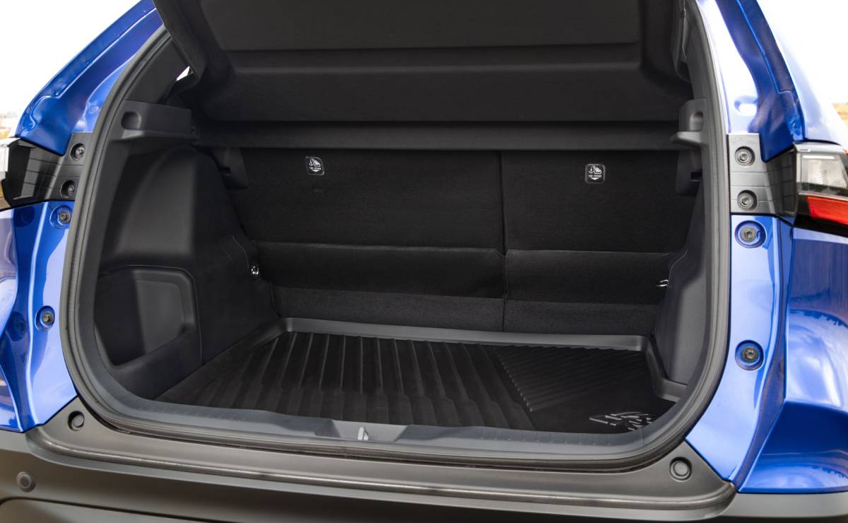 Toyota Yaris Cross baul 2