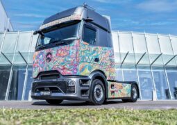 Actros L Art Edition, el nuevo y especial camión de Mercedes-Benz