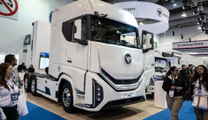 Lanzamientos de FOTON