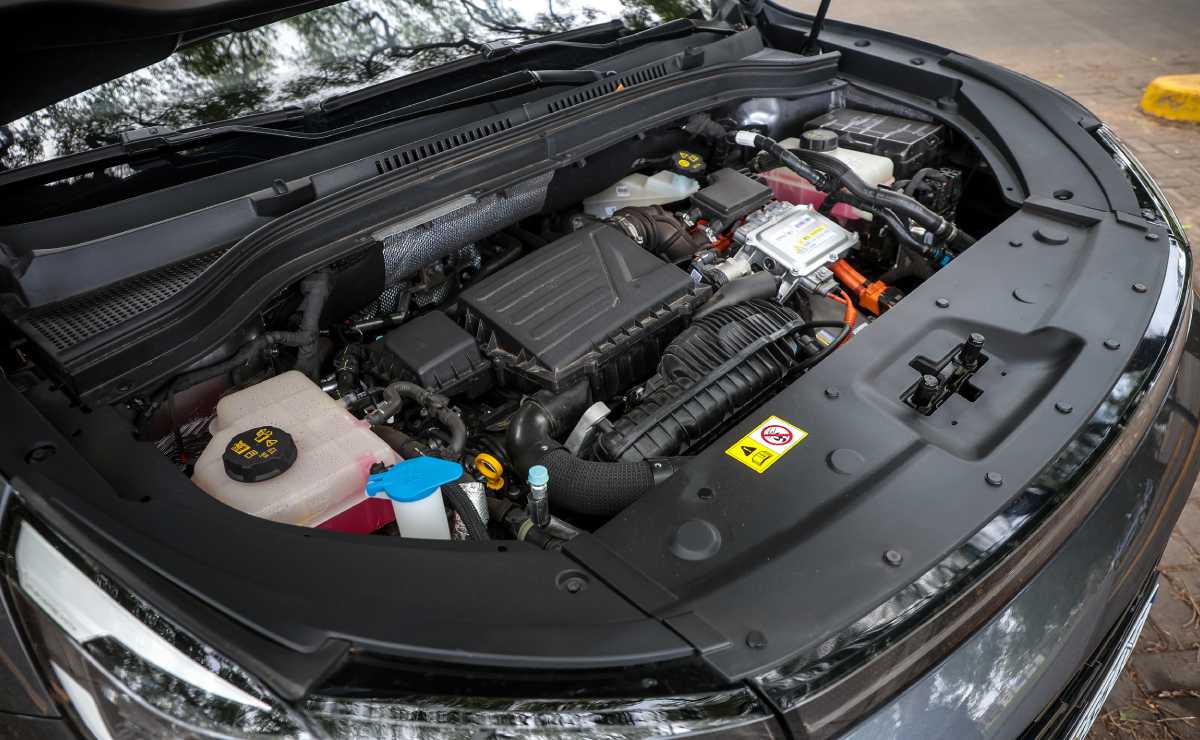 JAC JS6 PHEV Test Drive 6 JAC JS6 PHEV Prueba