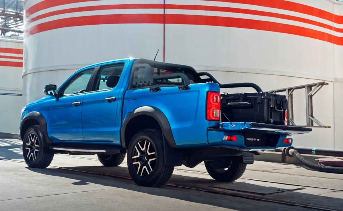 Más barata y bien equipada: la pick up que compite contra Toyota Hilux y se lanza para superarla 4 JAC pick up
