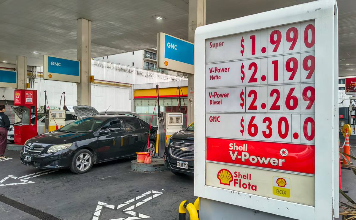 Llenar el tanque cada vez es más caro: cuánto cuesta el diésel y por qué fue el que más aumentó 1 Llenar el tanque cada vez es mas caro cuanto cuesta el diesel y por que fue el que mas aumento