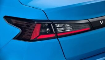 Nissan Versa 2026 faro