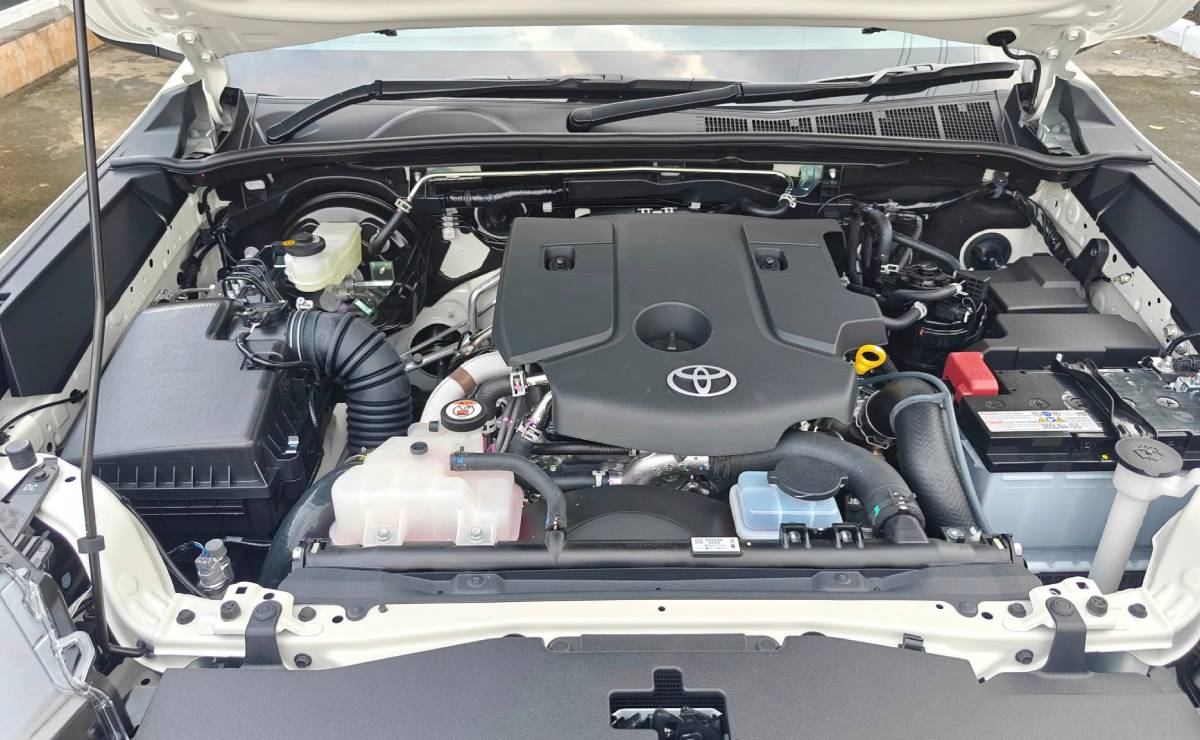 Cuesta menos de 30.000 dólares: así luce la versión intermedia de la nueva Toyota Hilux 7 Nueva Toyota Hilux Prerunner motor