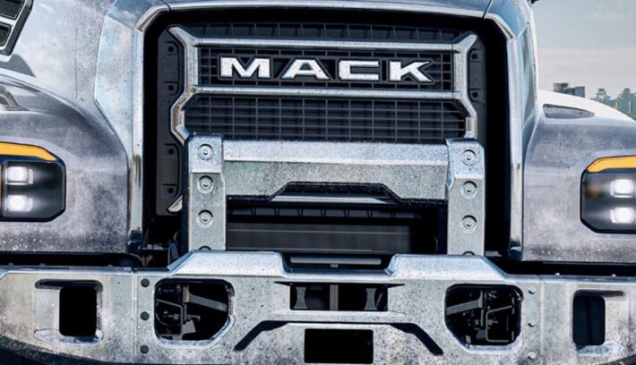 Mack y sus innovadores camiones