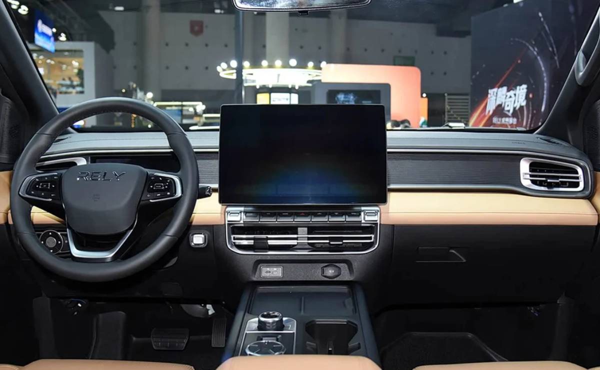 Pick up Chery Rely R08 EV interior