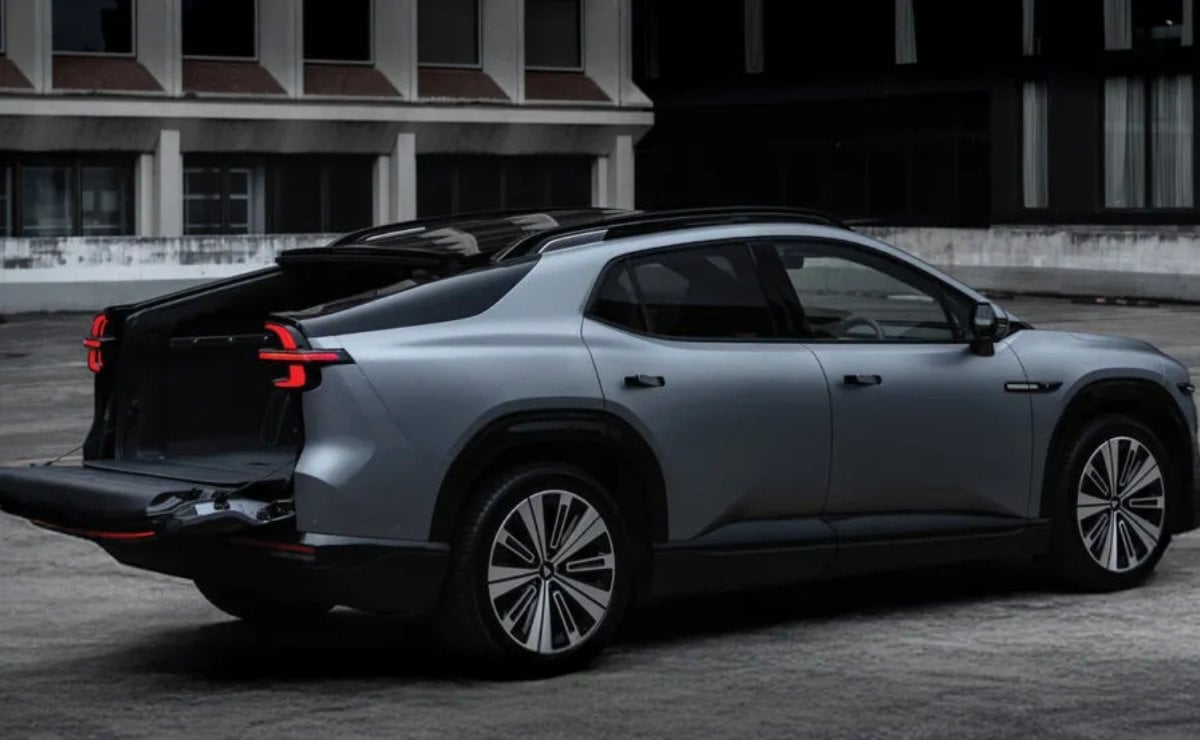 Dos motores y casi 600 CV: la pick up que podría romper el mercado 2 Proyecto nuevo 16