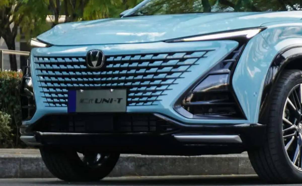 El nuevo SUV chino que se fabricará en la región y apunta directo a Toyota Corolla Cross y Ford Territory 1 SUV Caoa Changan Uni T teaser