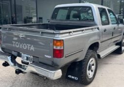 Toyota Hilux 1998 trasera
