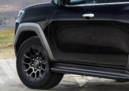 Toyota SW4 2027 teaser 1