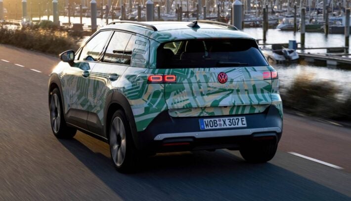 Volkswagen ID. Cross trasera