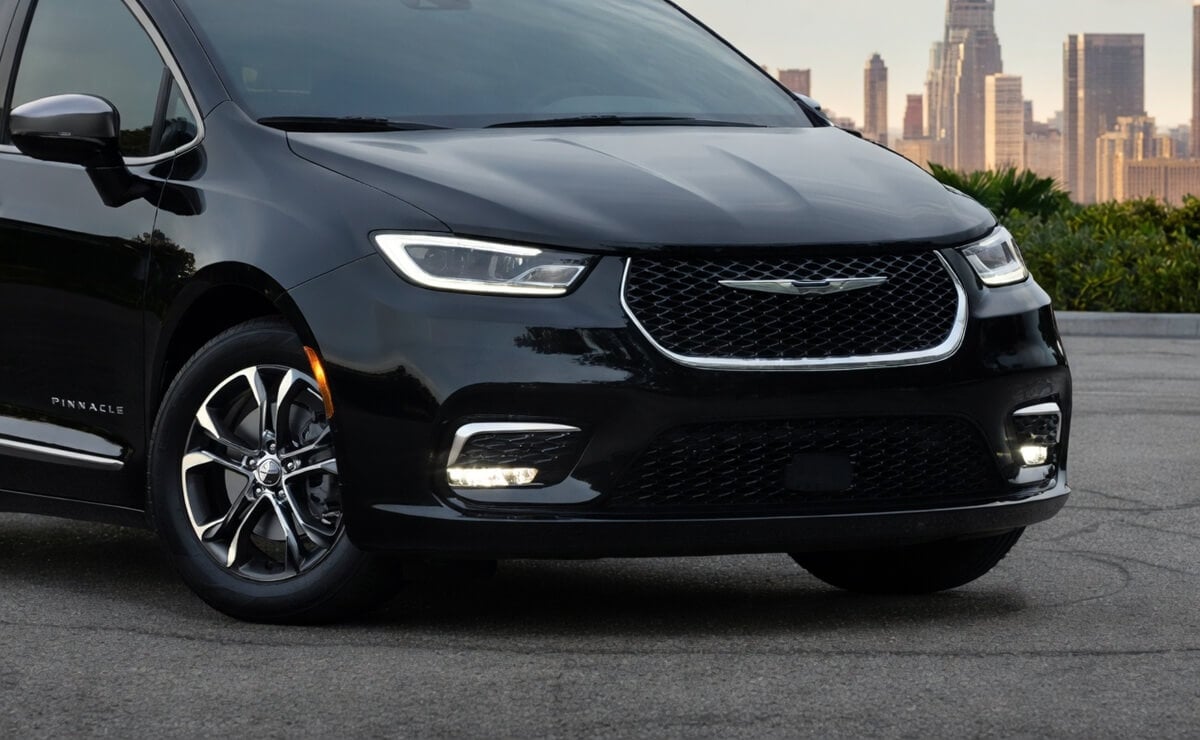 Chrysler Pacifica 2027, la renovada minivan