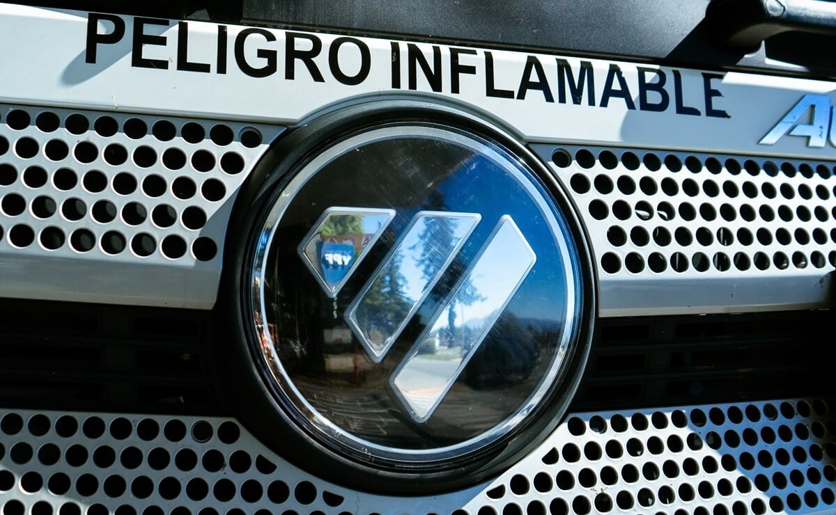 Foton y el Auman R 2443 para cargas peligrosas