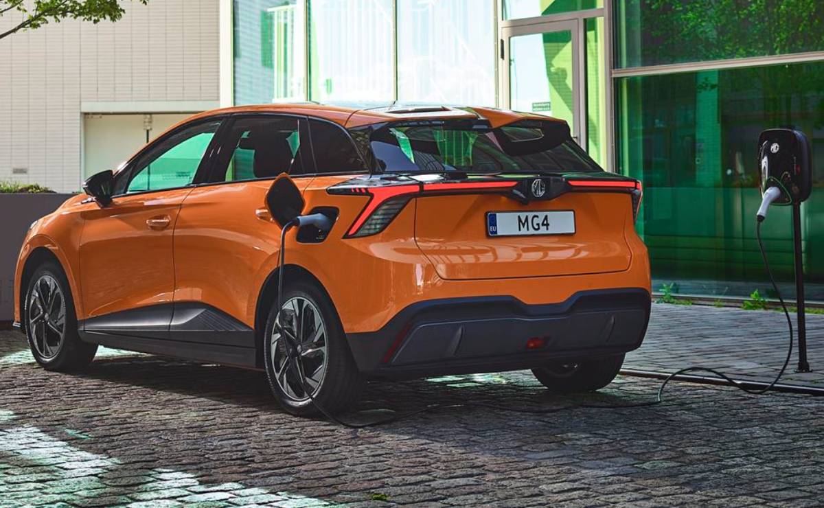 Hatchback MG4 trasera