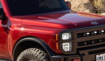 Hyundai pick up teaser