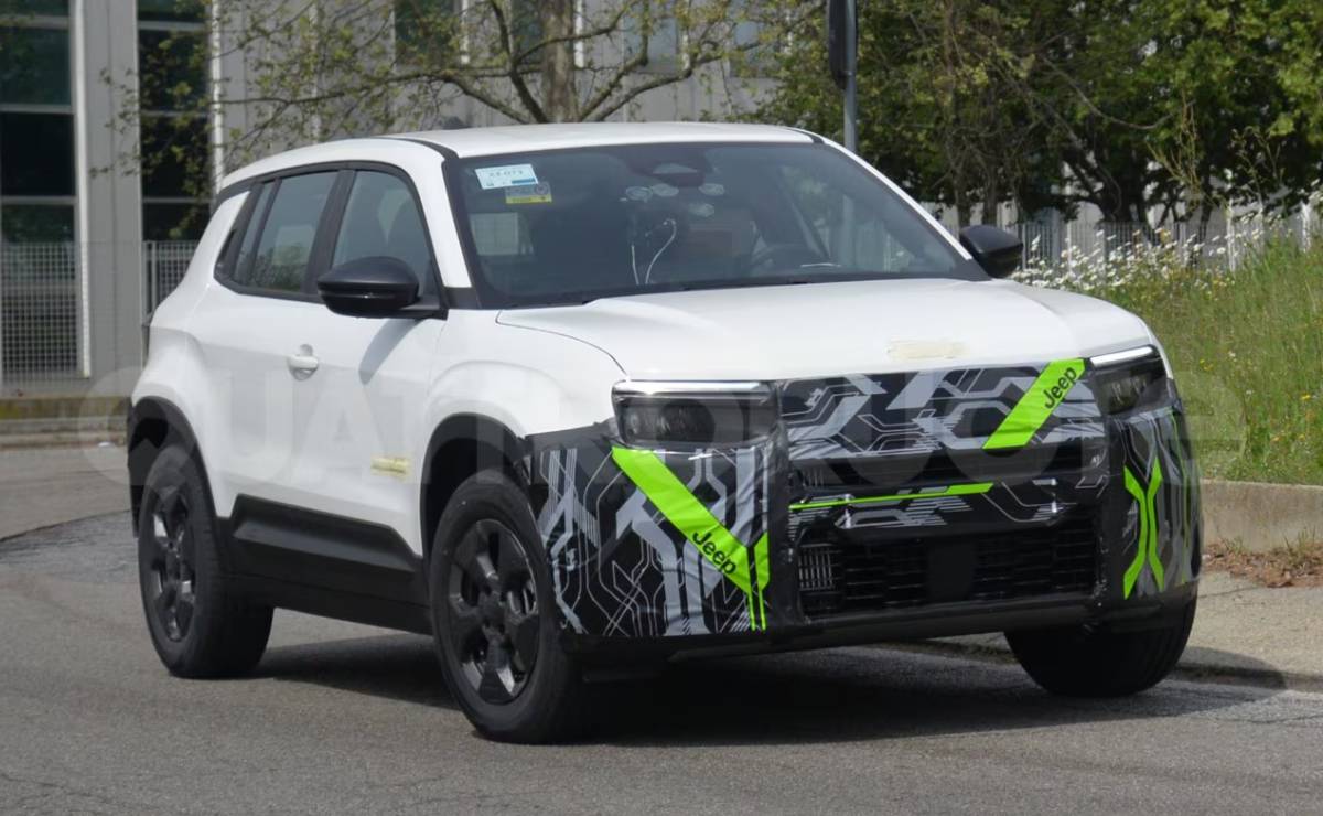 Jeep prueba su SUV más chico rival de Volkswagen Tera: tendrá nuevo diseño y motor turbo 3 Jeep Avenger 2027 frente 1