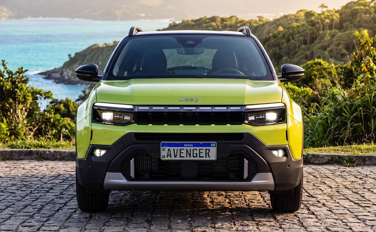Jeep Avenger 2027 trompa 1
